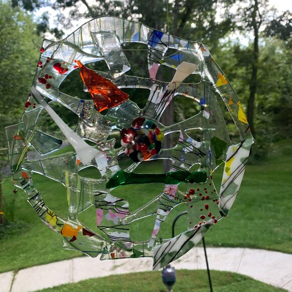 #8563 CIRCULAR FUSED GLASS SUN CATCHER  CLEAR MULTI COLOR ABSTRACT - Picture 3 of 5